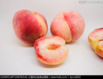 某品牌房企桃色劲爆大瓜！-吃菌子中毒店家有仔肩吗？一条红内裤激发「春晚级」吃瓜大戏：2025年开年最魔幻商战实录及文娱圈吃瓜成毅李现王俊凯白鹿王星越肖战及内娱新爆料宋祖儿徐克肖战赵丽颖杨幂张凌赫刘亦菲