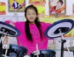 长发小姐姐在练鼓,小姐姐的鼓艺修炼之旅